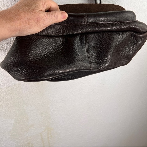 CALVIN KLEIN Shoulder/Crossbody bag with flap closure. Brown. Unlined. - Picture 2 of 8